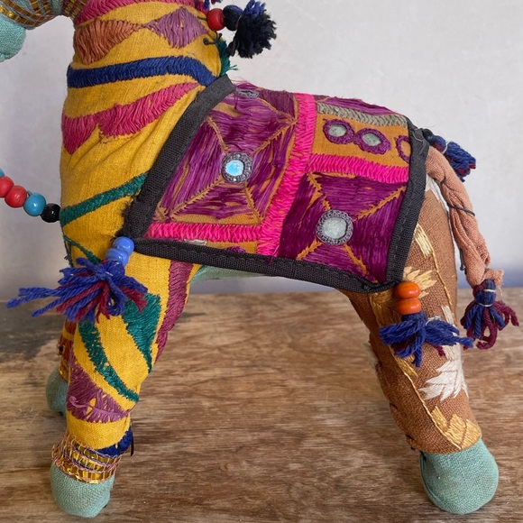 HANDMADE INDIAN HORSE DECOR 1970s Exceptional Detail Embroidered Beaded Mirrors - Picture 9 of 11